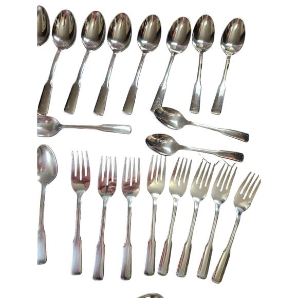Rogers Stainless by Oneida Service for 8 Silverware Set with Serving Pieces - Picture 9 of 16
